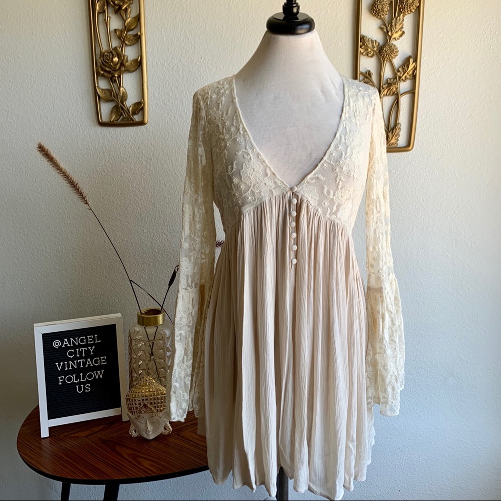 Boho Boutique Lace Flowy Babydoll Dress Cream